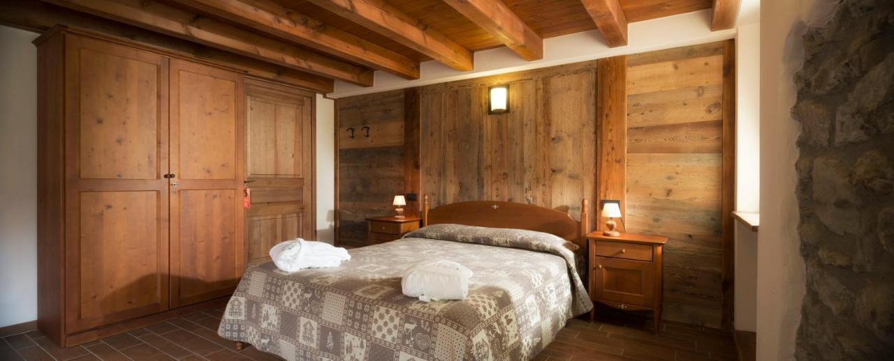 Dresalwoald Bed & Breakfast Гресоне Сен Жан Екстериор снимка