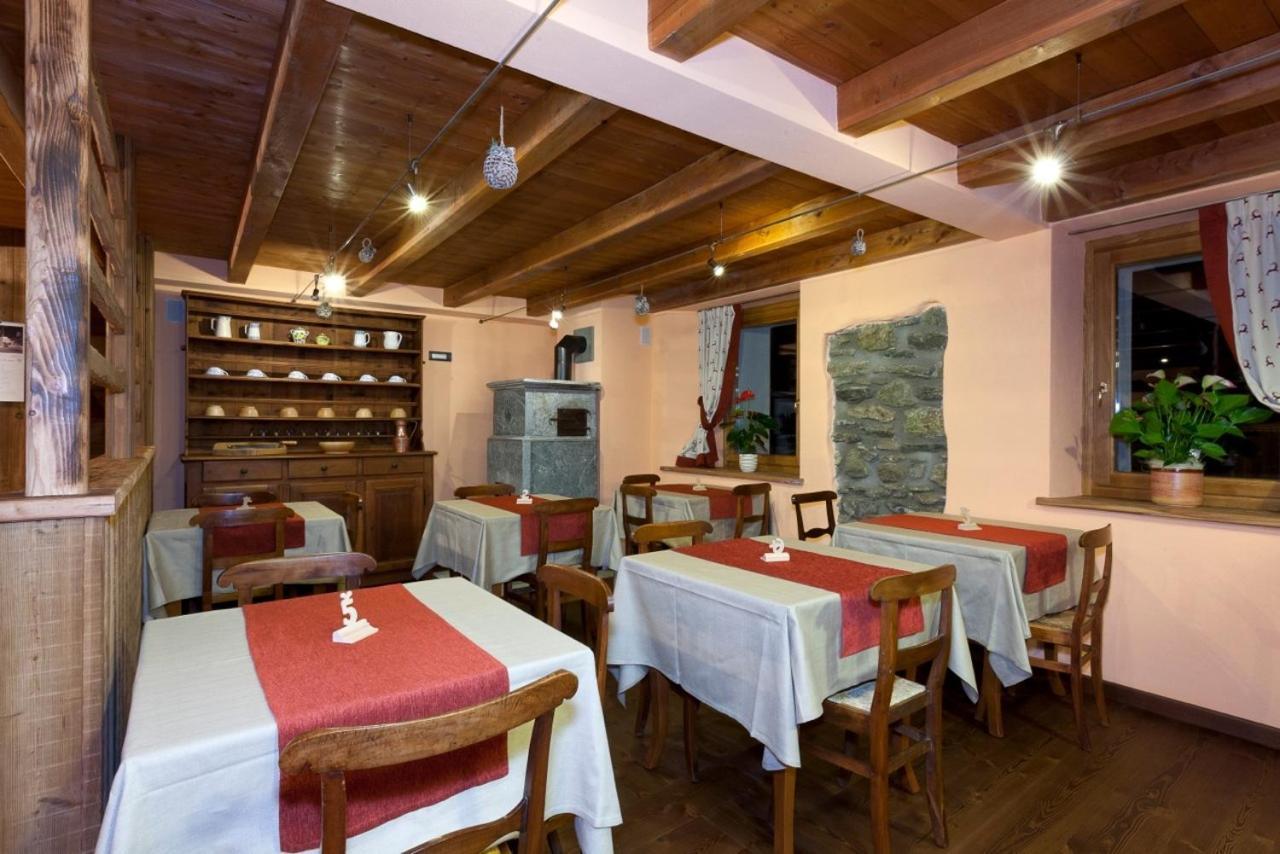 Dresalwoald Bed & Breakfast Гресоне Сен Жан Екстериор снимка