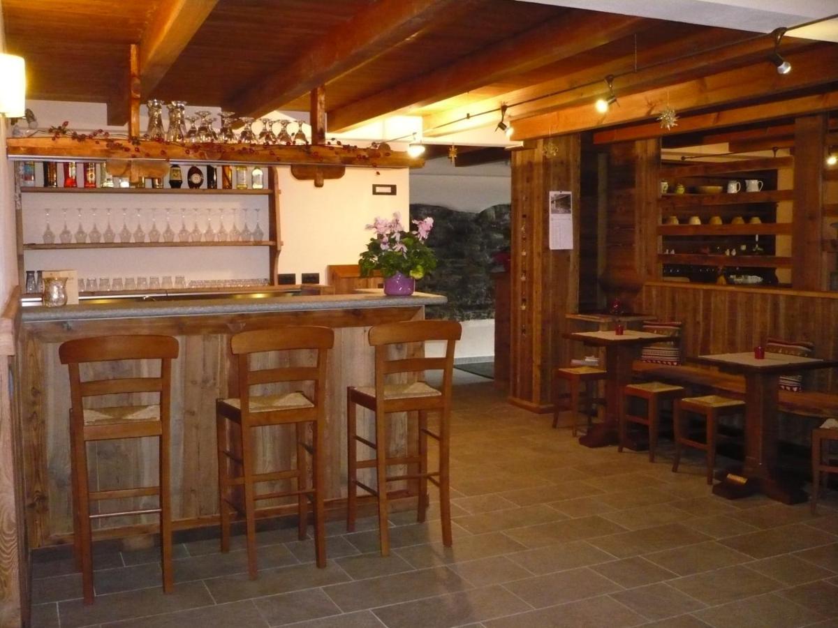 Dresalwoald Bed & Breakfast Гресоне Сен Жан Екстериор снимка